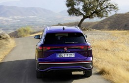 Volkswagen Tayron rear